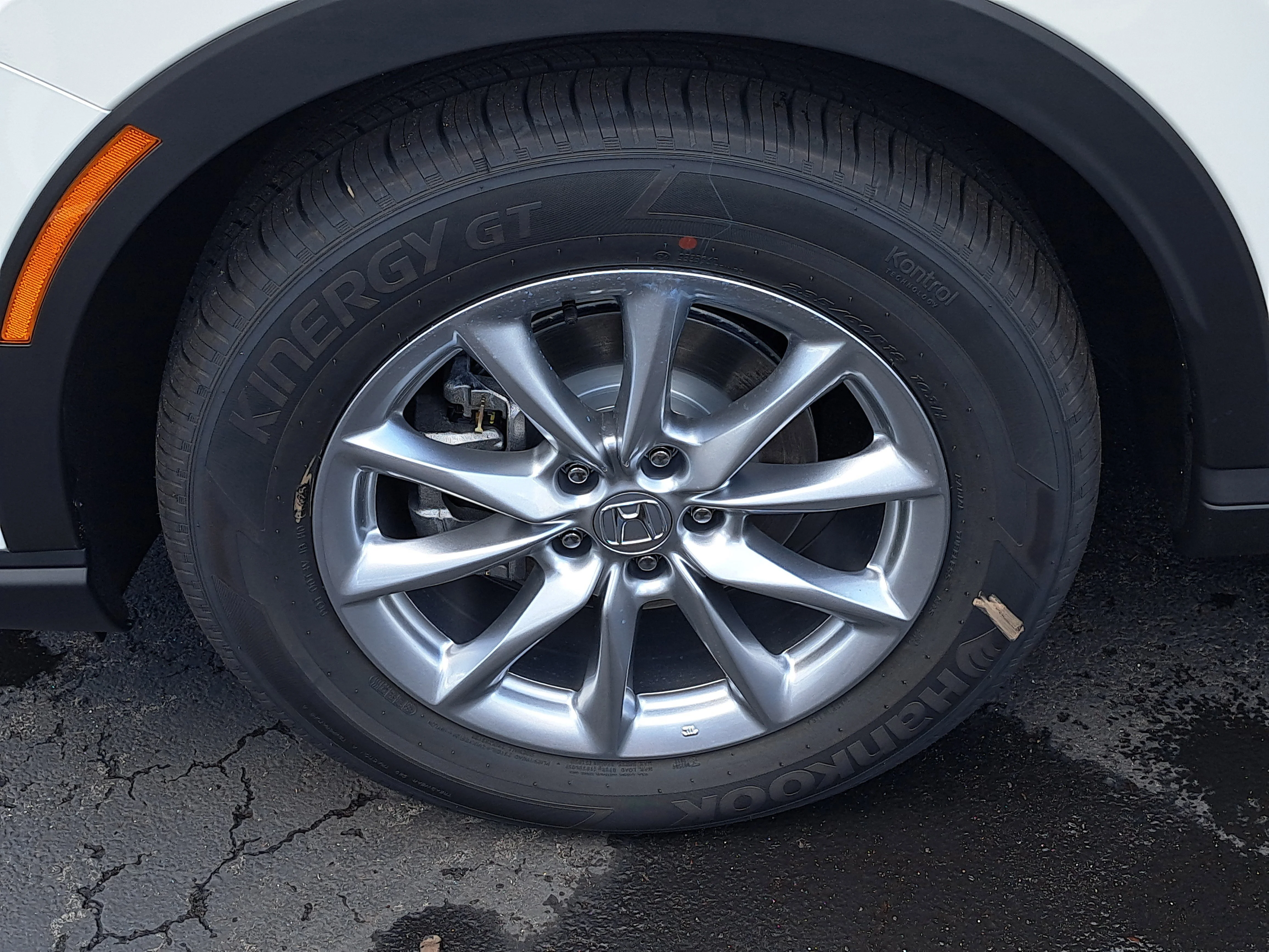 New 2026 Platinum White Pearl Honda EX image 6