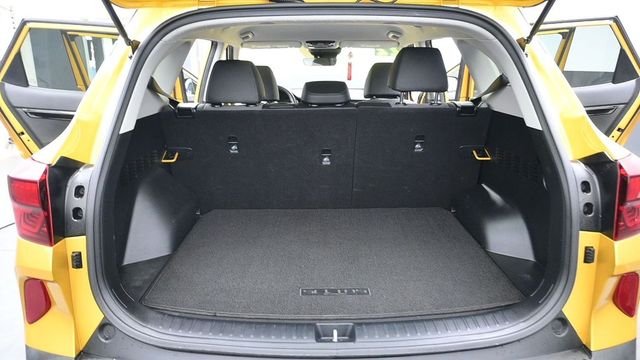 2022 Kia Seltos Nightfall - Photo 13