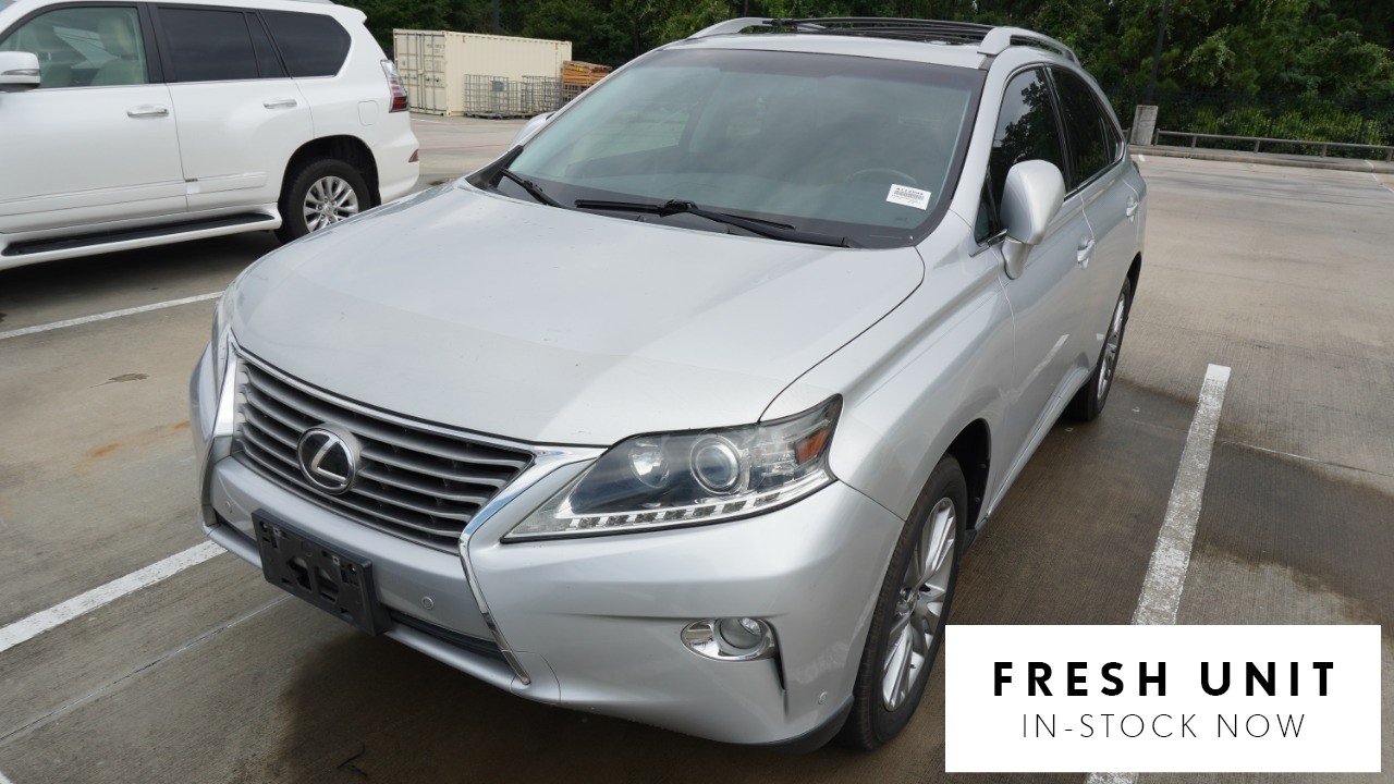 Used 2013 Silver Lexus  image 1