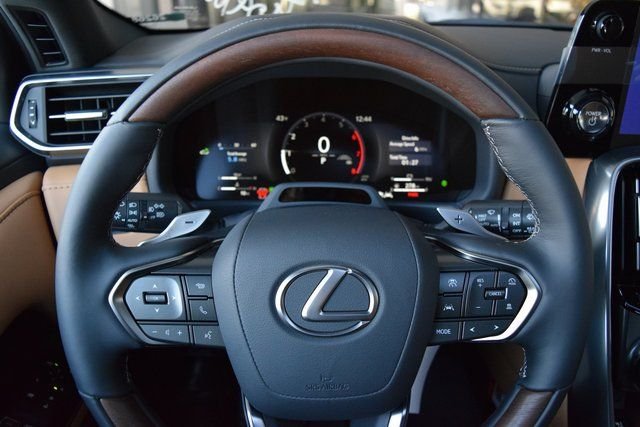 2026 Lexus LX 700h Luxury - Photo 12