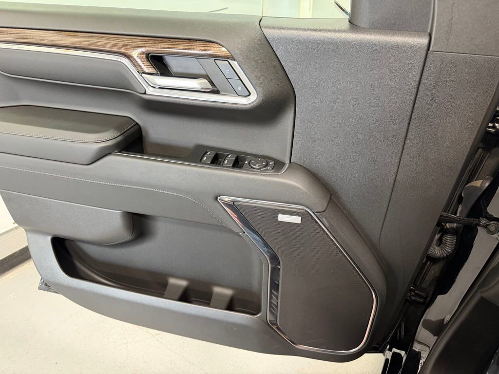 2024 Chevrolet Silverado 1500 RST - Photo 13