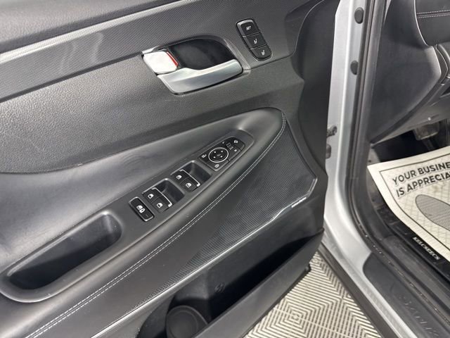 Used 2022  Hyundai Limited image 20