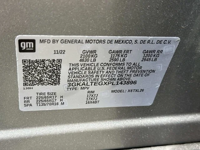 Used 2023 Silver GMC SLE image 20