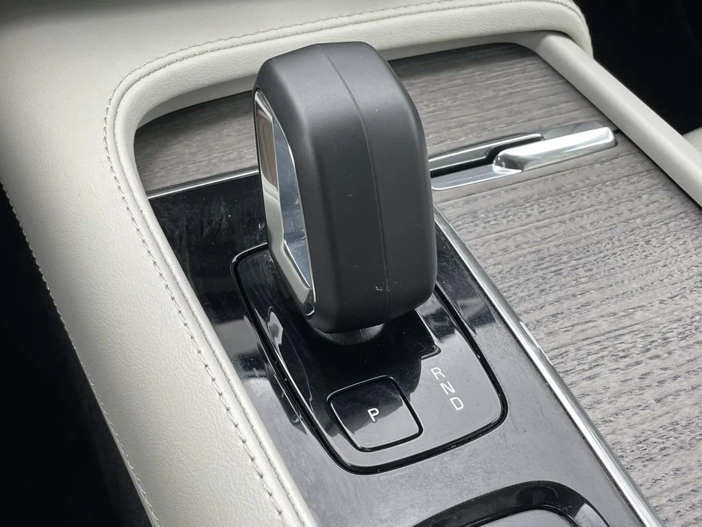 2023 Volvo XC90 Plus - Photo 20