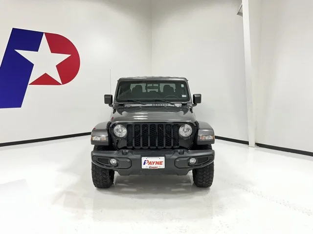Used 2022  Jeep Willys image 2