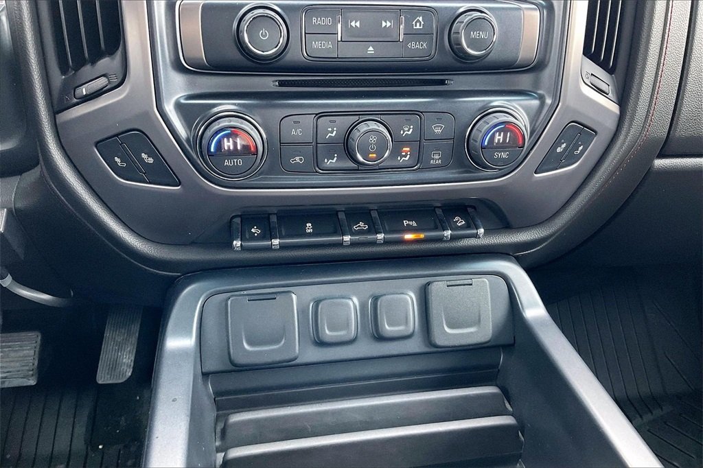 2017 GMC SIERRA - Image 32