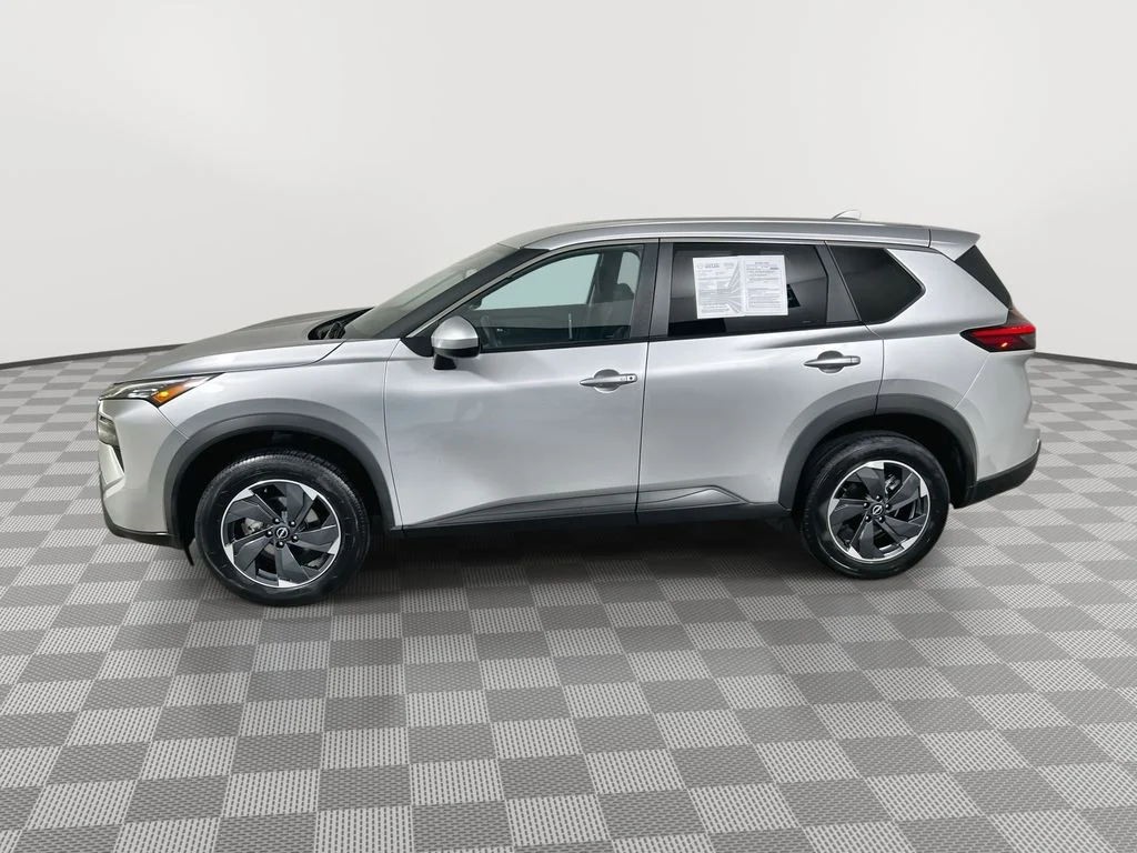 Certified Used 2024 Silver Nissan SV image 5