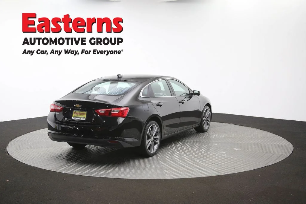 Used 2025 Black Chevrolet LT image 39