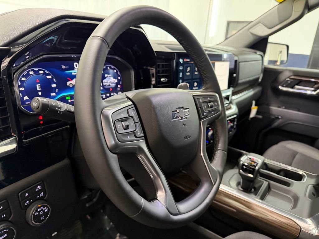 2024 Chevrolet Silverado 1500 RST - Photo 16