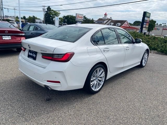 Used 2023 Alpine White BMW 330i xDrive image 30