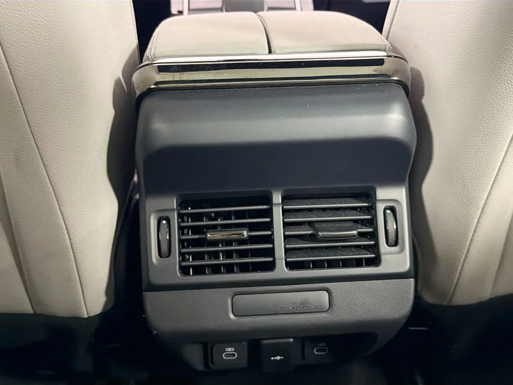 Used 2026 Blue Land Rover S image 26