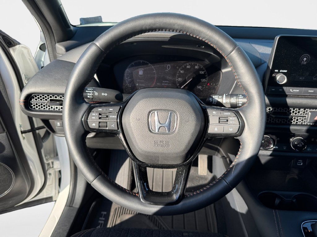 Used 2024 Platinum White Pearl Honda Sport image 11