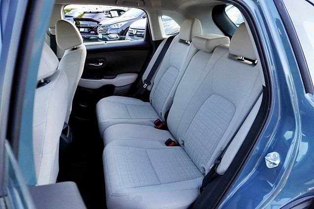 Used 2025 Gray Honda LX image 15