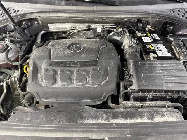 Used 2022  Volkswagen 2.0T SE image 17
