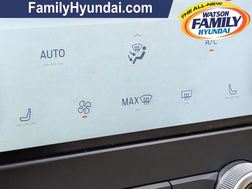 Used 2024 Gray Ford SEL image 19