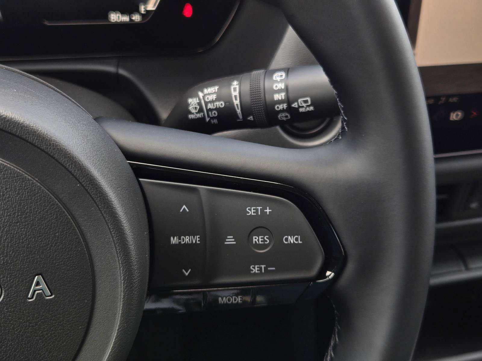 New 2026 Rhodium White Metallic Mazda 2.5 S AWD image 19