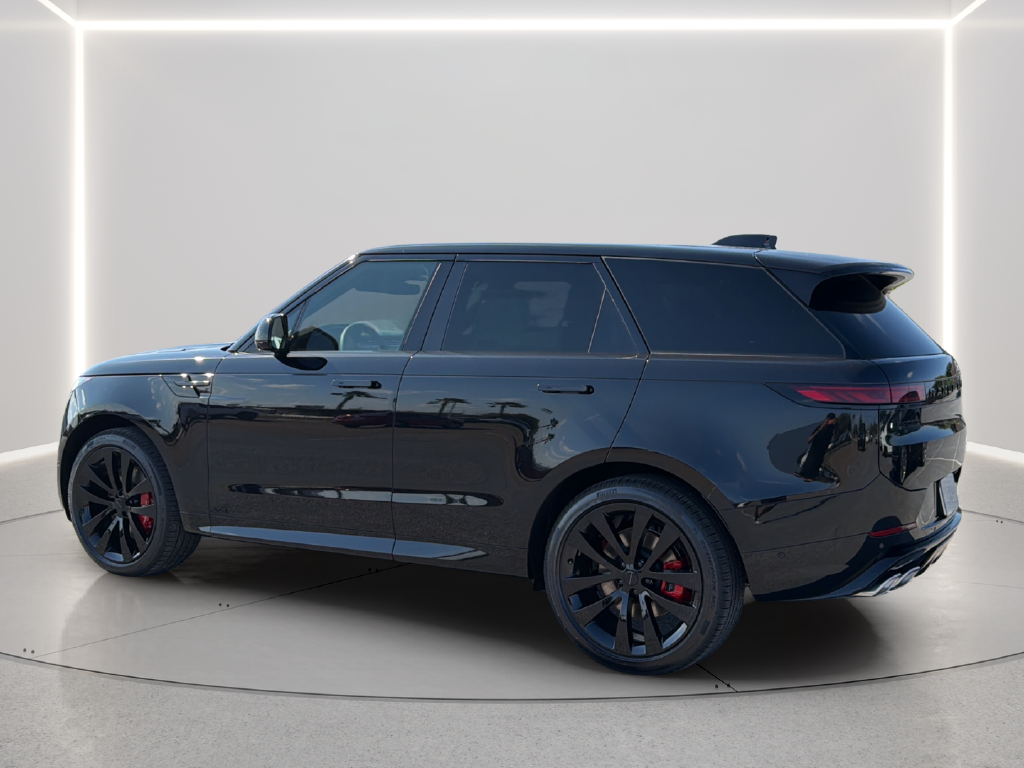 New 2027  Land Rover Dynamic SE image 14