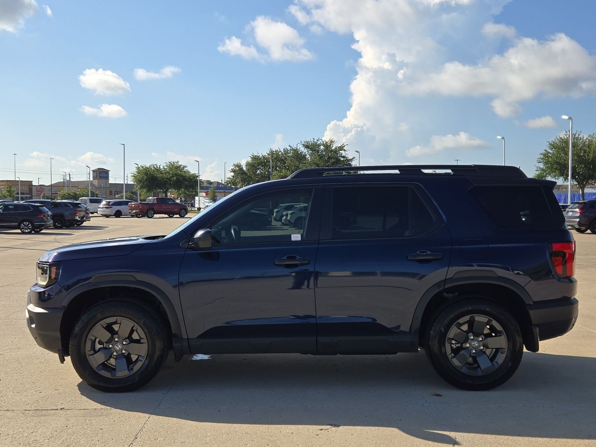 Certified Used 2026 Obsidian Blue Pearl Honda RTL image 6