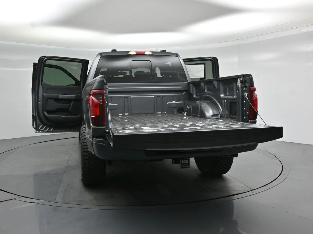 New 2026 Gray Ford XLT image 32