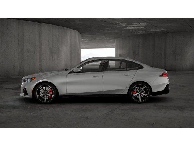 New 2027 Brooklyn Grey Metallic BMW 530i xDrive image 4