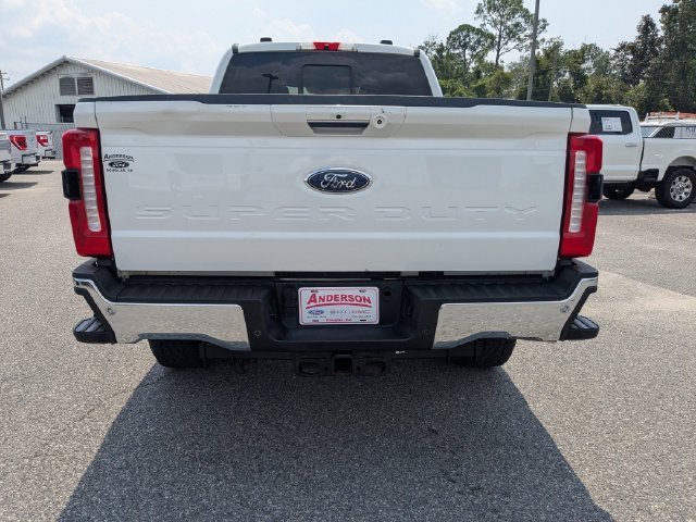 Used 2024 White Ford Lariat image 5