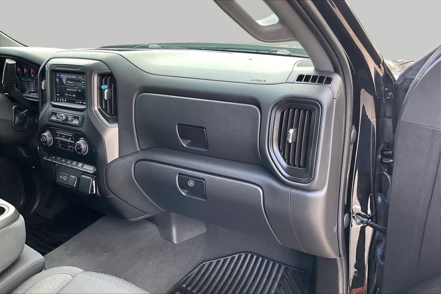 Used 2023 BLACK Chevrolet Custom image 18