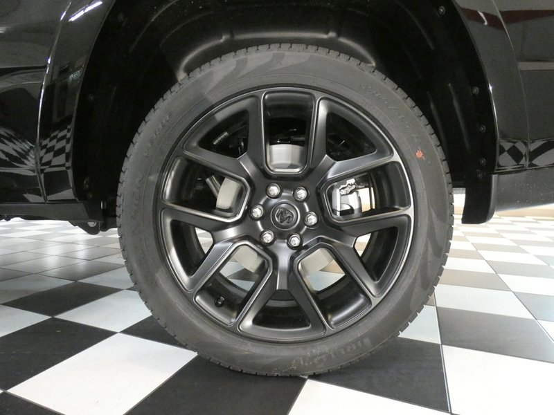 New 2027 Diamond Black Crystal Pearl-Coat Exterior Paint RAM Laramie Crew Cab 5