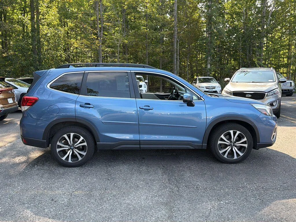 Used 2021 Horizon Blue Pearl Subaru Limited image 6
