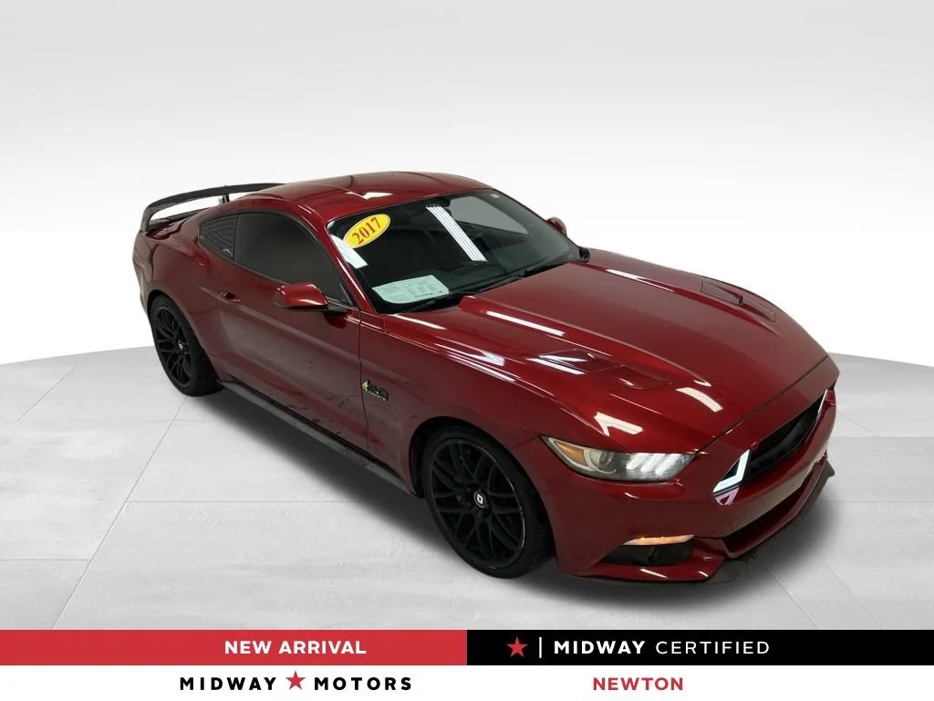 2017 Ford Mustang GT Coupe's photo