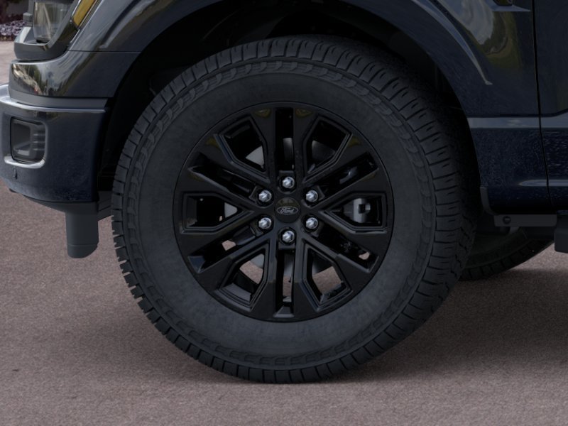 New 2026 Agate Black Metallic Ford XLT image 19