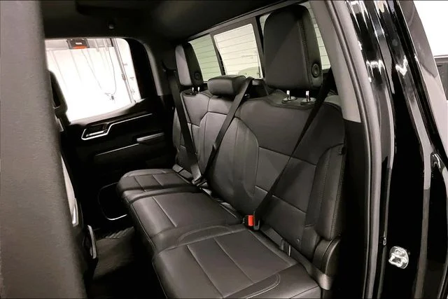 Used 2025 Black Chevrolet RST image 24