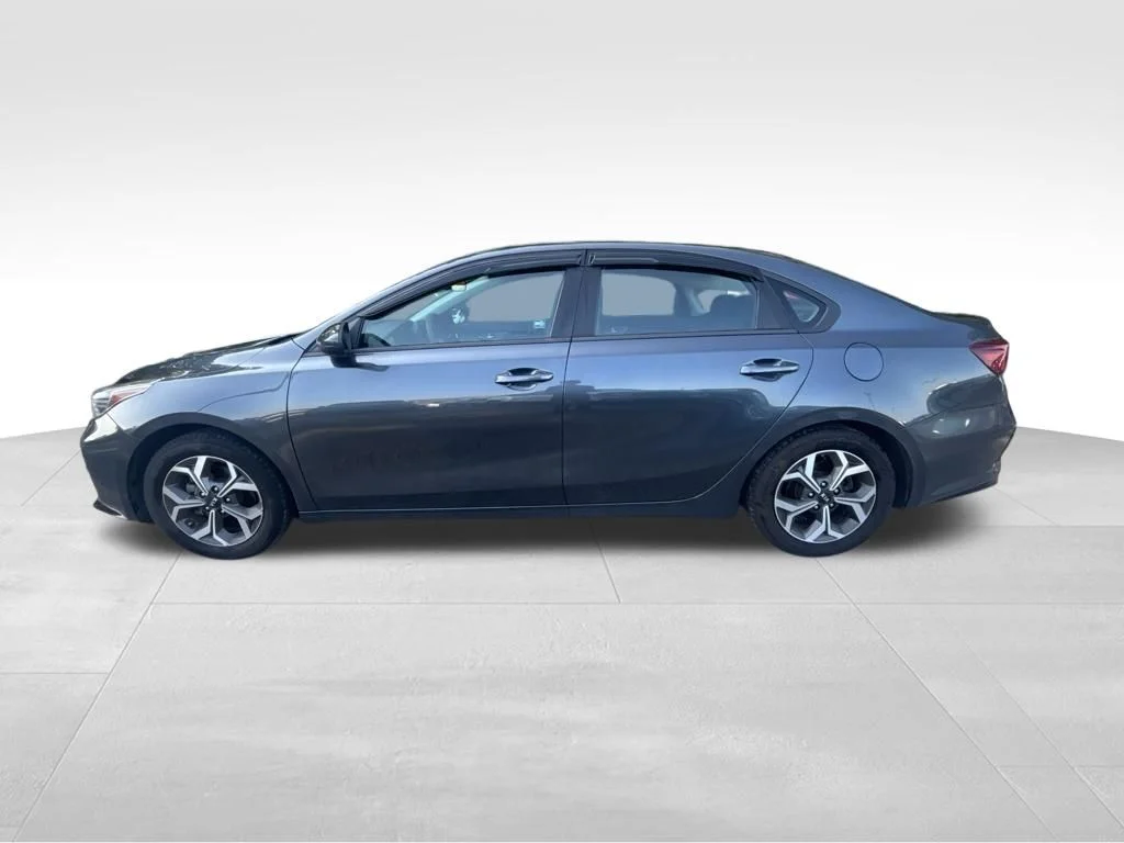 Used 2019 Gray Kia LXS image 3