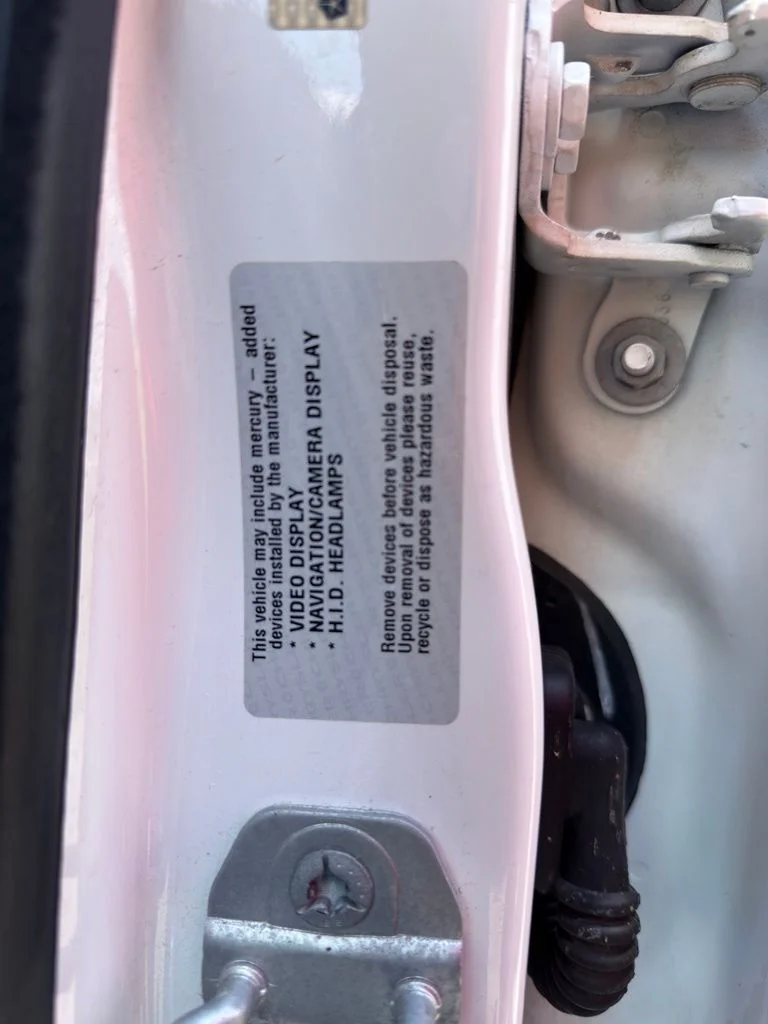 Used 2015 White Jeep Sport image 22