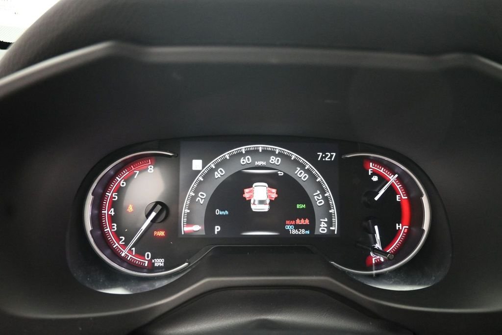 Used 2024 Beige Toyota XLE Premium image 19