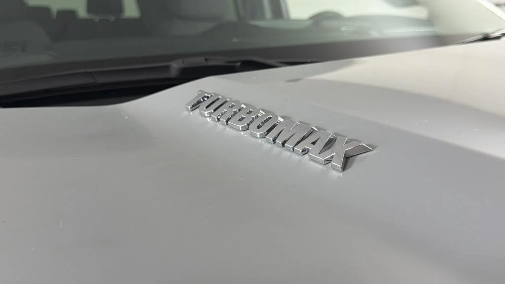 Used 2025 Slate Gray Metallic Chevrolet Custom image 36