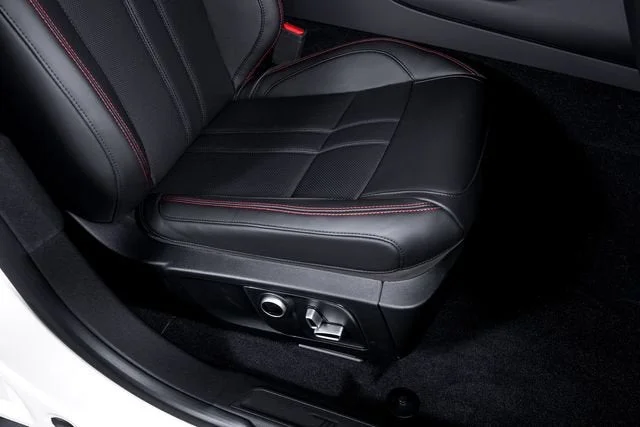 Used 2024 White Maserati GT image 53