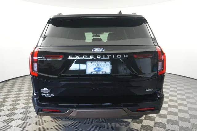 New 2027 Agate Black Metallic Ford MAX King Ranch® image 4