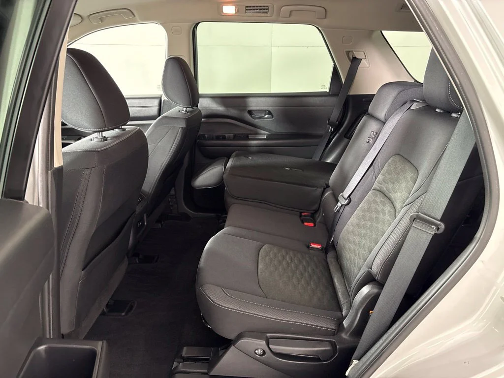 Used 2024 Silver Nissan SV image 25