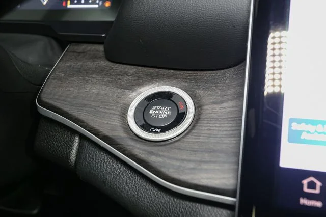 Used 2023 Orange Jeep Limited image 35