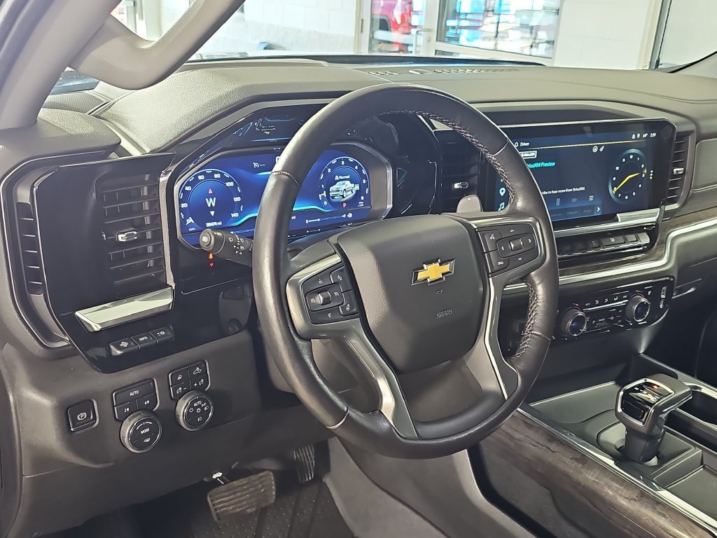 Certified Used 2022 BLACK Chevrolet LTZ image 19