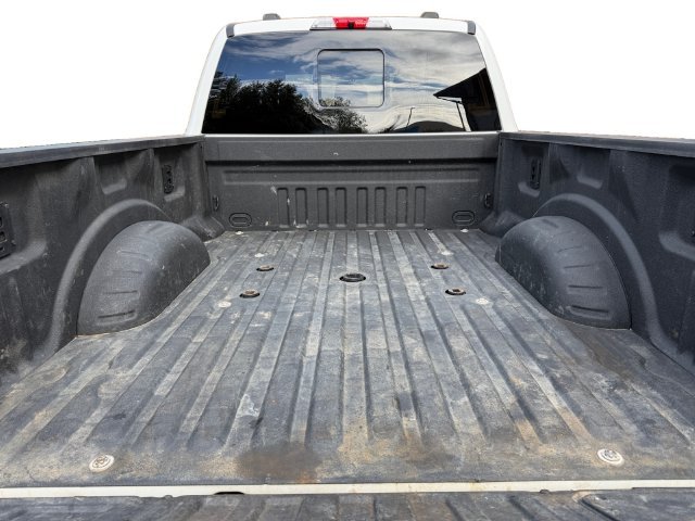 Used 2025 White Ford Platinum image 18