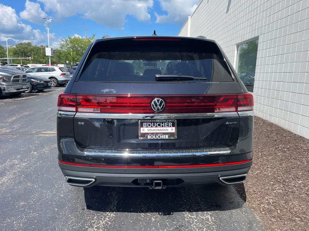 2026 Volkswagen Atlas SE w/Tech - Photo 4