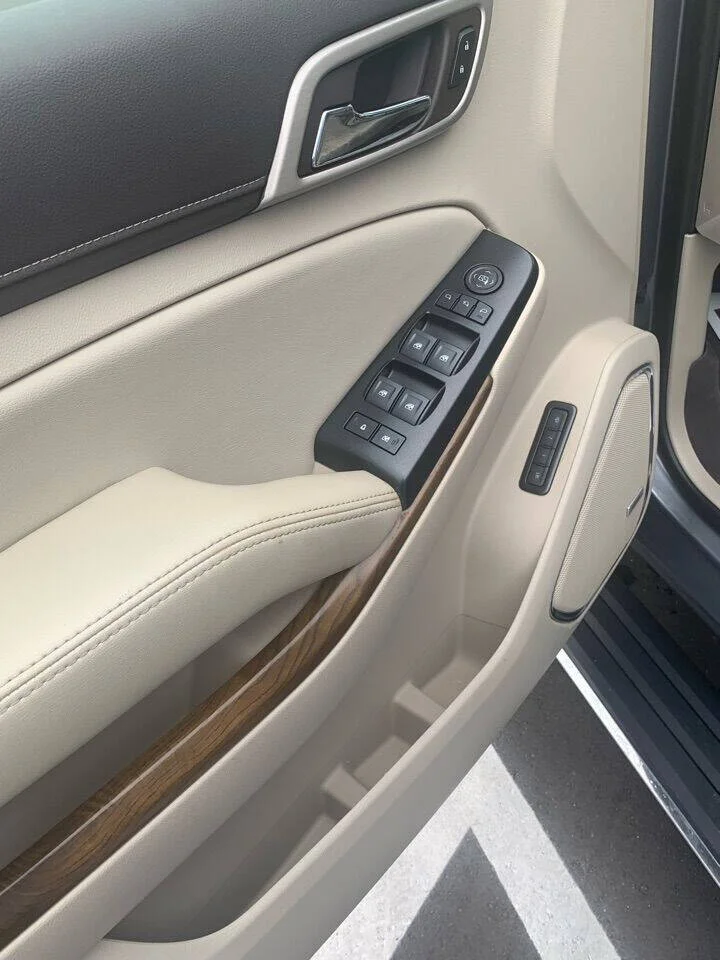 Used 2019 Gray GMC Denali 4x4 4dr SUV image 8