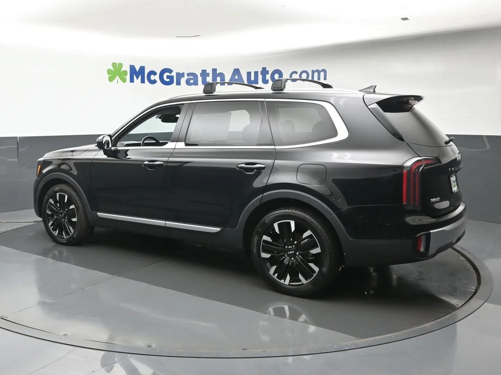 Certified Used 2023 Black Kia SX image 28