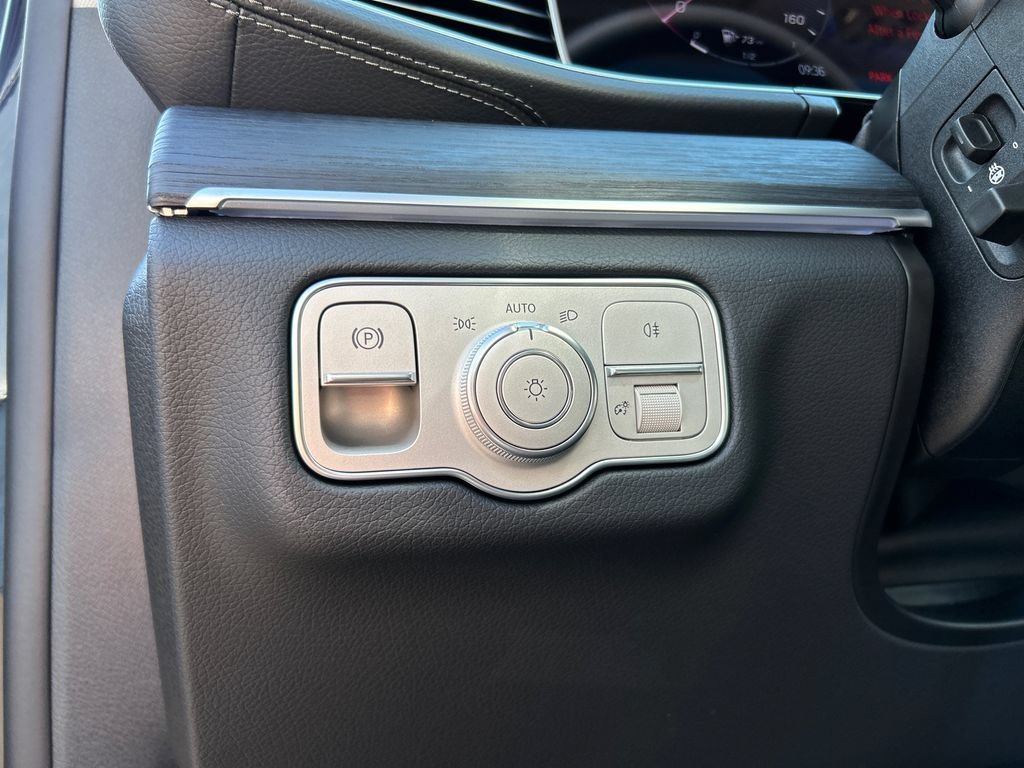 New 2026 Black Mercedes-Benz GLS 450 image 53