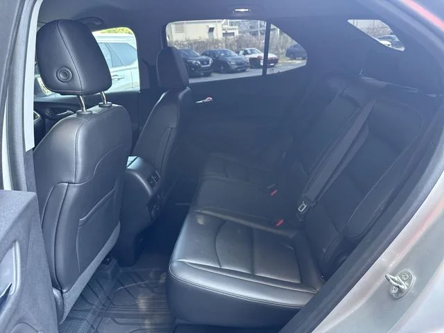 Used 2018 Silver Chevrolet Premier image 14