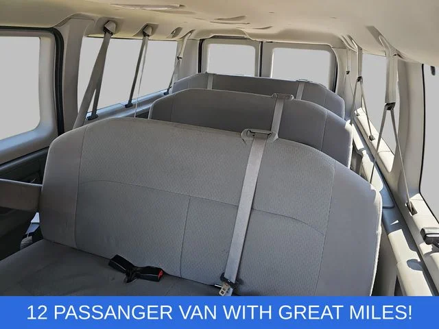 Used 2010 White Ford XLT image 9