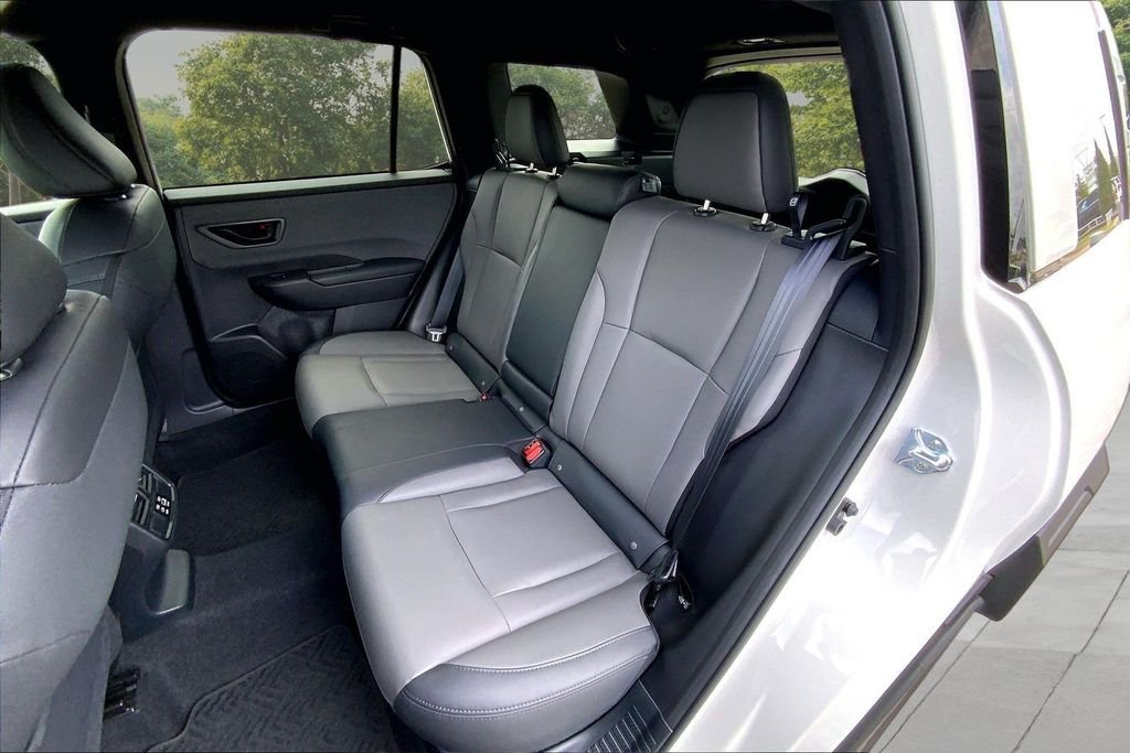 Used 2026 White Subaru Premium image 22