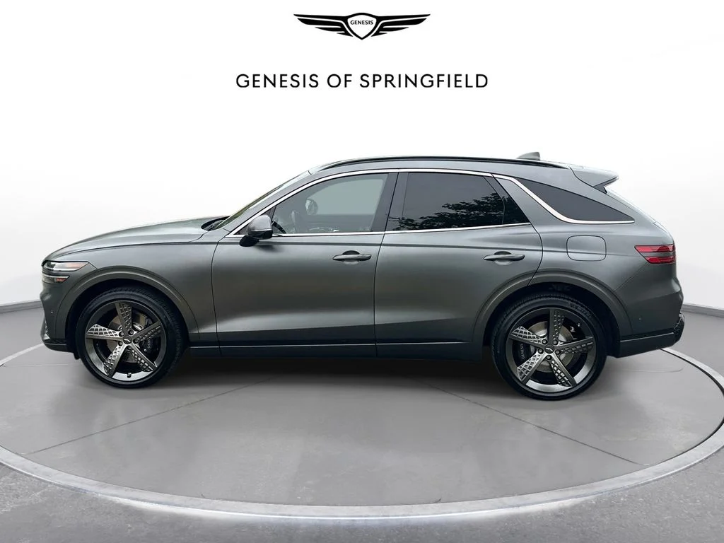 Used 2023 Gray Genesis 2.5T image 5