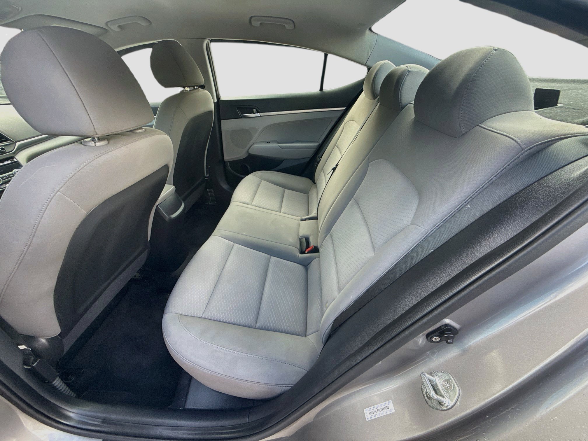 2020 Hyundai Elantra SE - Photo 20